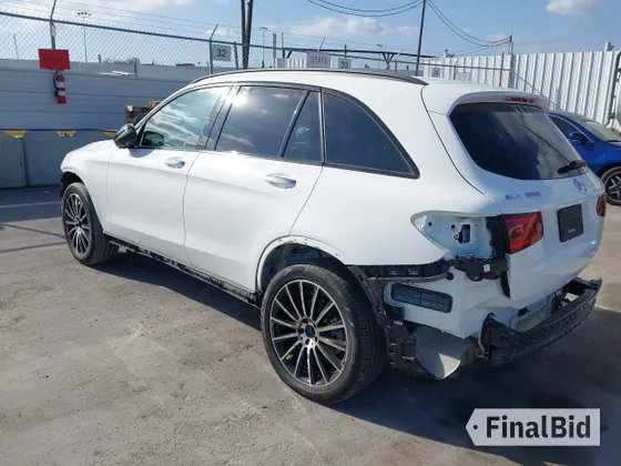 2021 Mercedes-Benz GLC 300