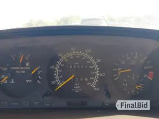 1994 Mercedes-Benz E 320