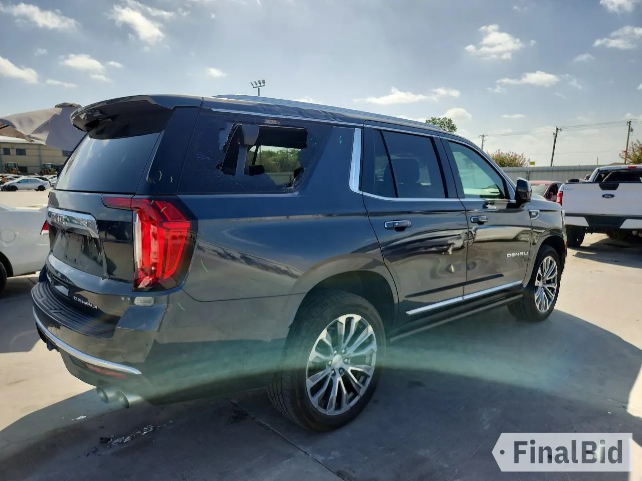 2021 GMC Yukon Denali