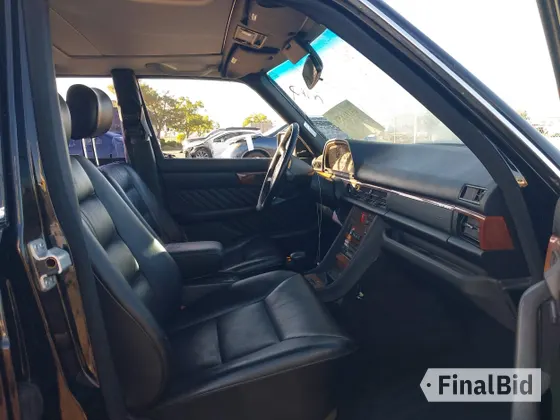 1989 Mercedes-Benz 560