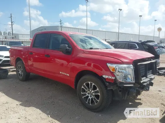 2022 Nissan Titan SV