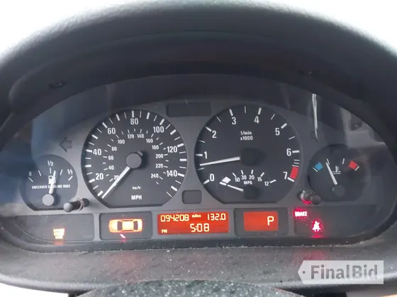 2003 BMW 3 Series 325xi