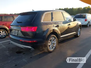 2017 Audi Q7 Premium