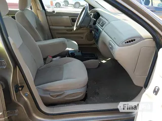 2004 Ford Taurus SES