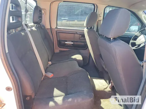 2006 Mitsubishi Raider LS