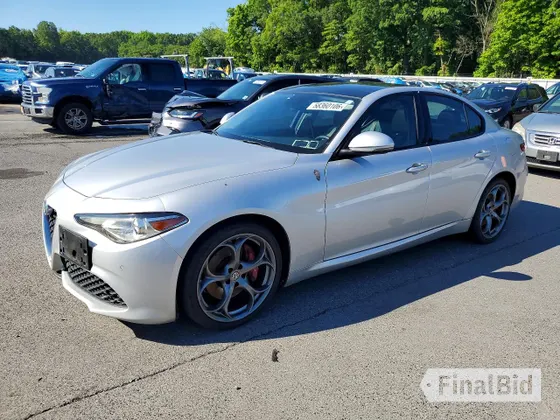 2019 Alfa Romeo Giulia Ti Sport