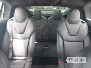 2022 Tesla Model X Plaid