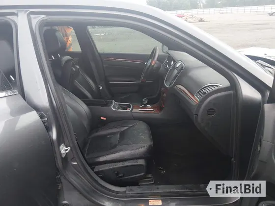 2013 Chrysler 300