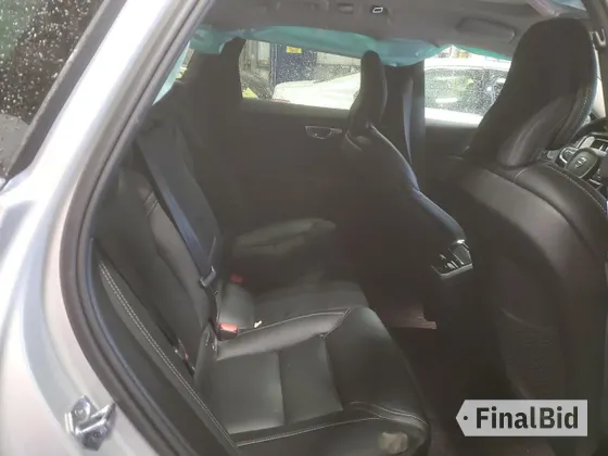 2022 Volvo XC60