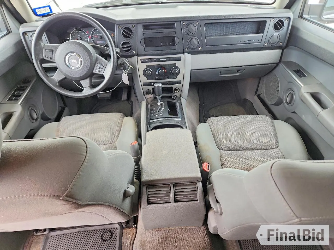 2007 Jeep Commander Sport