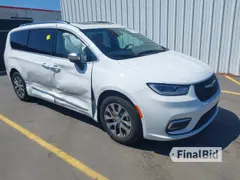 2023 Chrysler Pacifica Hybrid Pinnacle