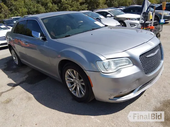 2016 Chrysler 300 C