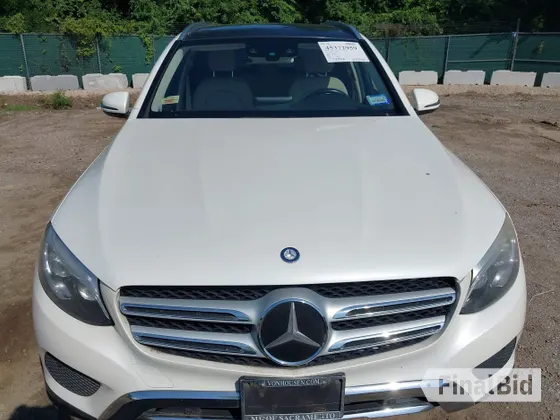 2016 Mercedes-Benz GLC 300