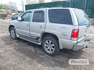 2005 GMC Yukon Denali