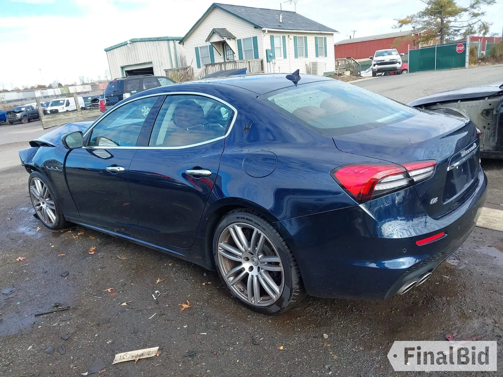 2022 Maserati Ghibli Modena Q4