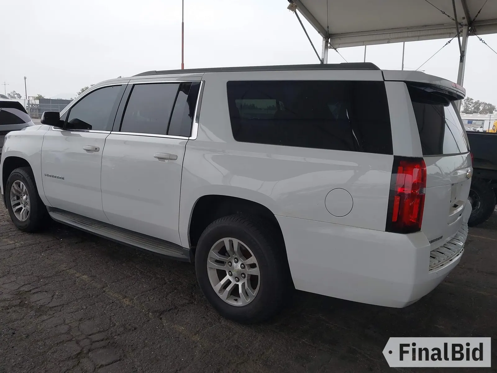 2017 Chevrolet Suburban LS