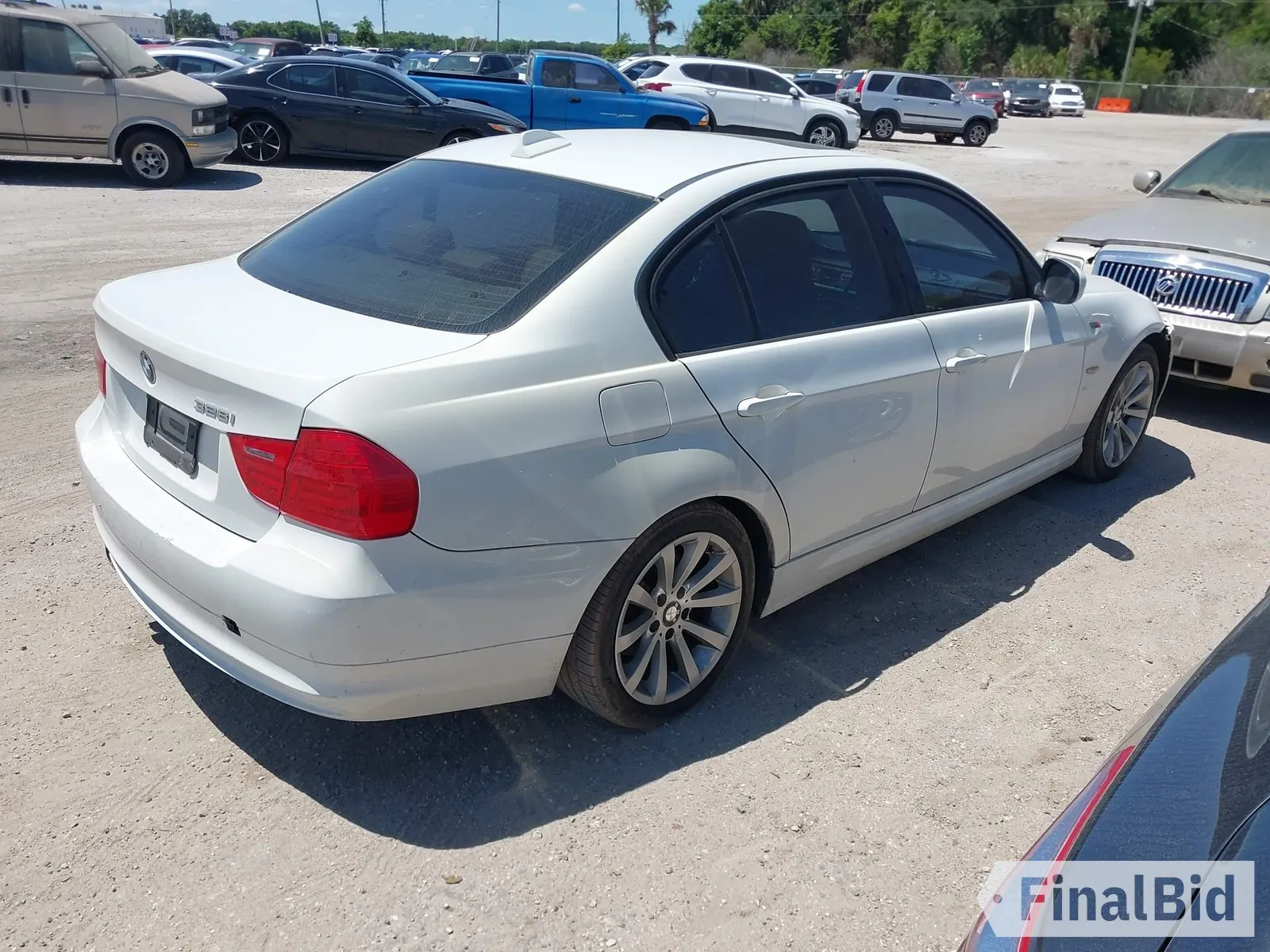 2011 BMW 3 Series 328i