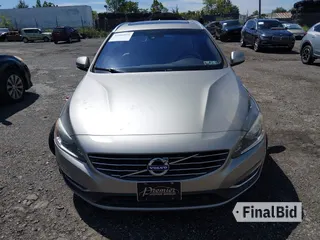 2015 Volvo V60 T5 Drive-E Premier