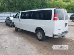 2020 Chevrolet Express Passenger LT