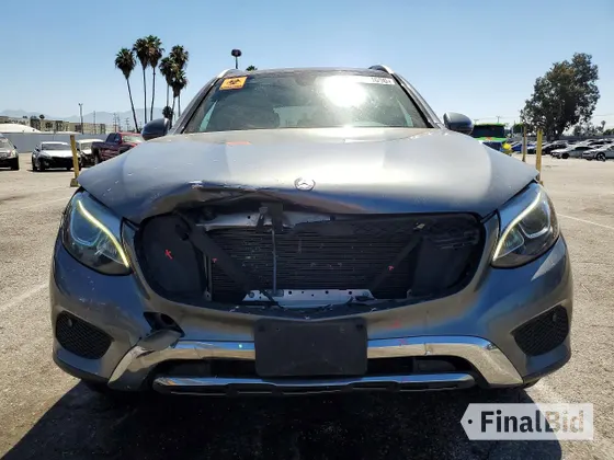 2017 Mercedes-Benz GLC 300