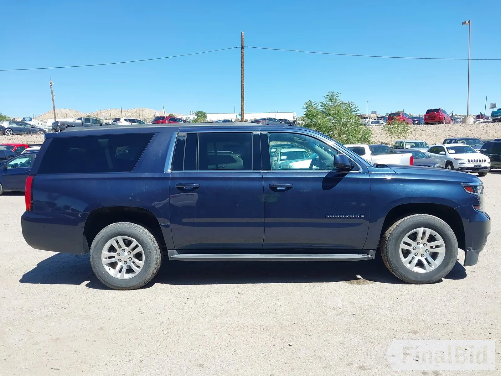 2017 Chevrolet Suburban LS