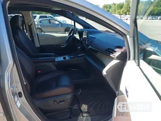 2021 Toyota Sienna Platinum