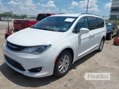 2020 Chrysler Pacifica Touring L