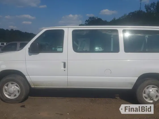 2009 Ford Econoline Passenger XL