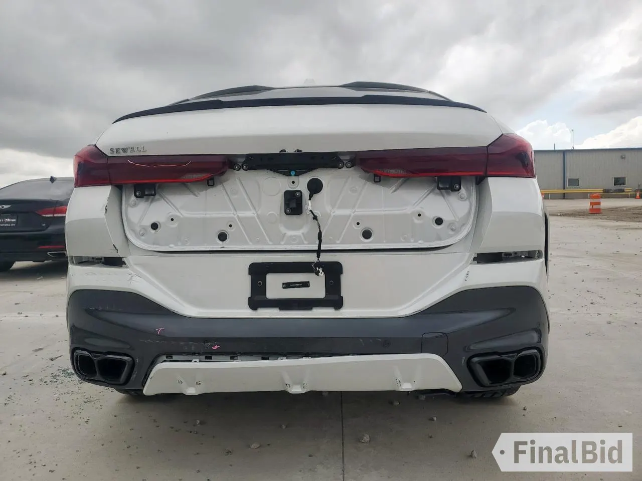 2025 BMW X6 M60i