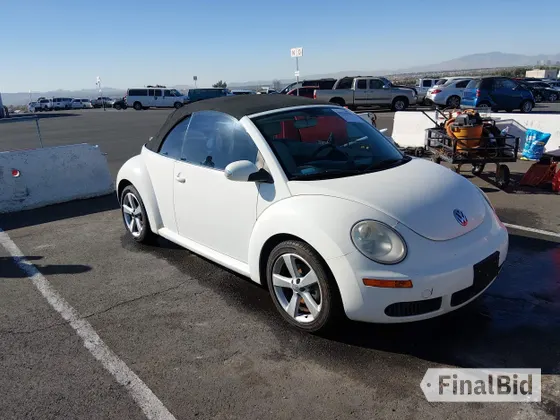 2007 Volkswagen Beetle Triple White