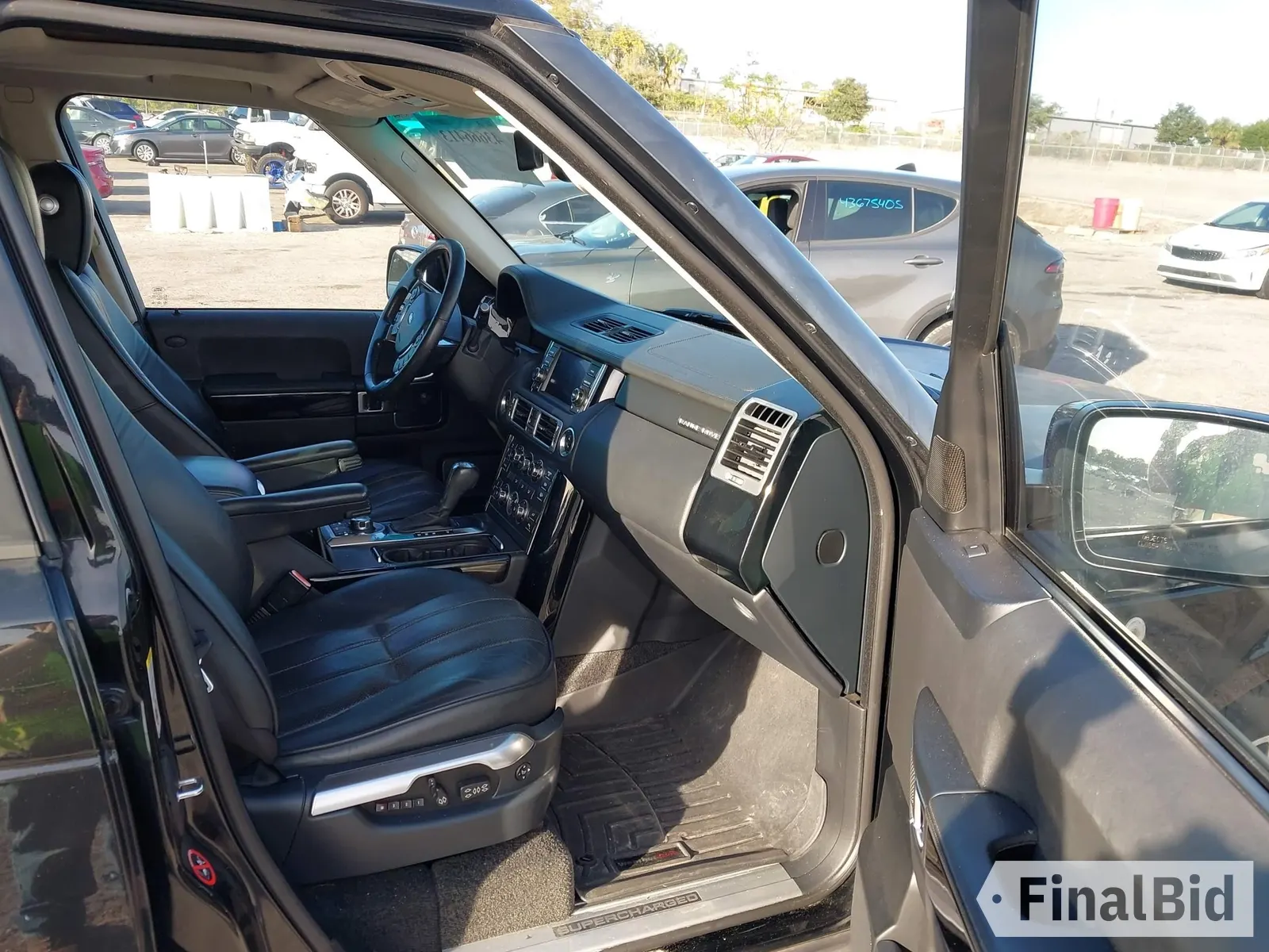 2011 Land Rover Range Rover SC