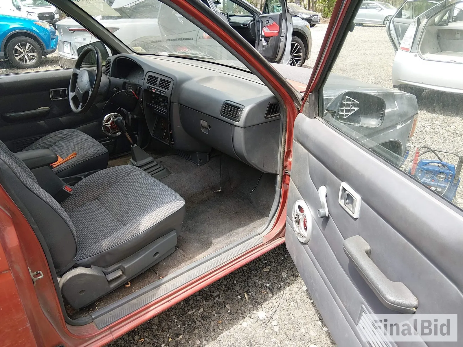 1997 Nissan Frontier XE