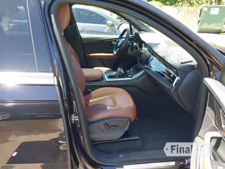 2021 Audi Q7 Premium