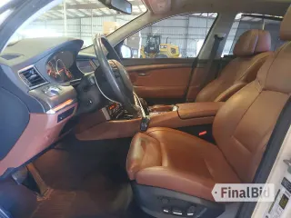 2013 BMW 5 Series 550i Gran Turismo xDrive