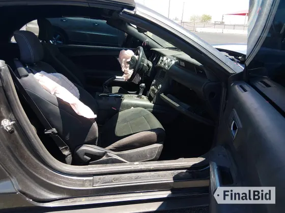 2016 Ford Mustang V6