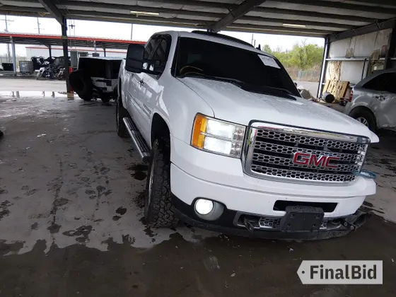 2013 GMC Sierra 2500HD Denali