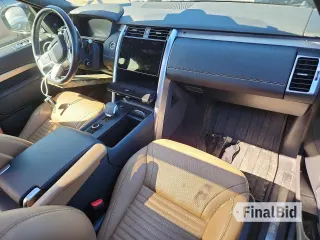 2024 Land Rover Discovery Dynamic SE