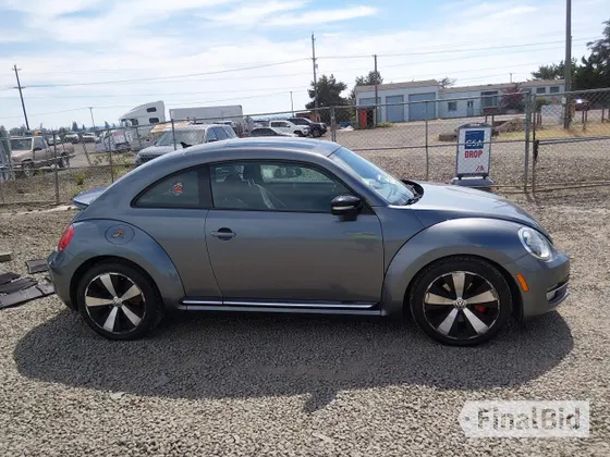 2013 Volkswagen Beetle Turbo