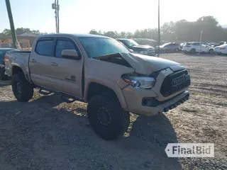 2017 Toyota Tacoma SR5
