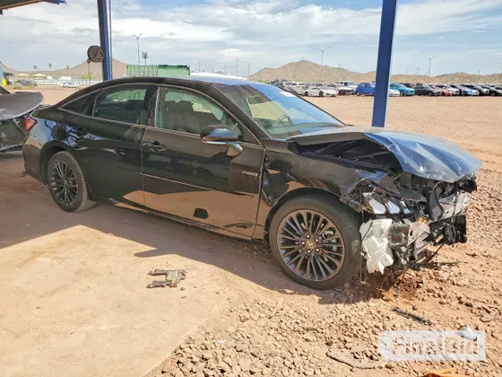 2021 Toyota Avalon Hybrid XSE
