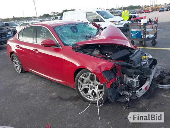 2019 Alfa Romeo Giulia Ti Lusso