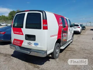 2020 GMC Savana Cargo