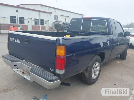 1997 Nissan Frontier XE