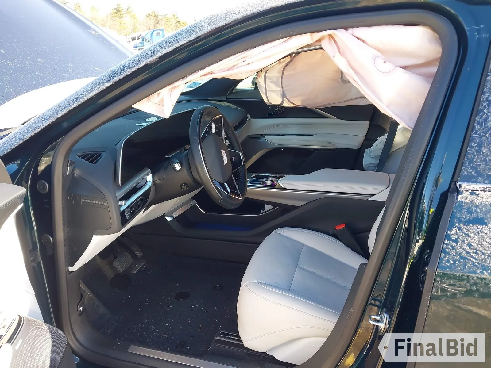 2025 Cadillac LYRIQ Luxury