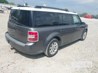 2010 Ford Flex SE