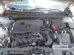 2020 Nissan Altima SR