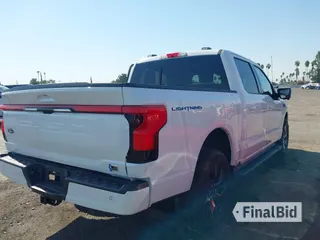 2024 Ford F-150 Lightning Lariat
