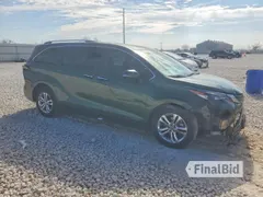 2021 Toyota Sienna Platinum