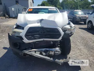 2017 Toyota Tacoma SR5