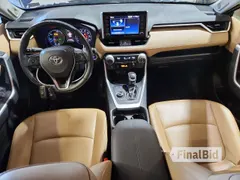 2021 Toyota RAV4 Hybrid XLE Premium